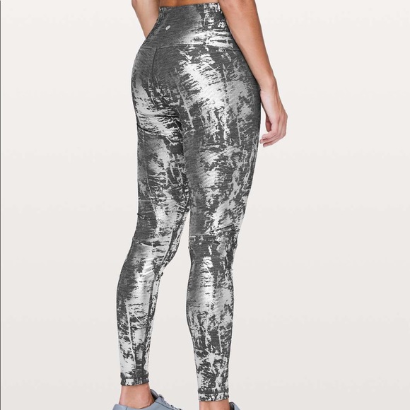 Lululemon Wunder Under HR Leggings - Picture 2 of 6